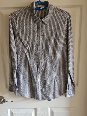 Lucky Brand Womens Blue and White Striped Button-Down Shirt